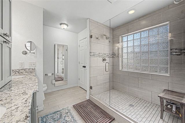 305 SW E Street, Bentonville, AR 72712