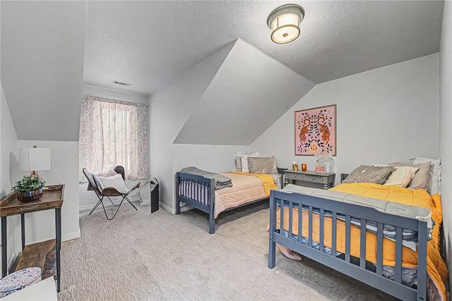 305 SW E Street, Bentonville, AR 72712