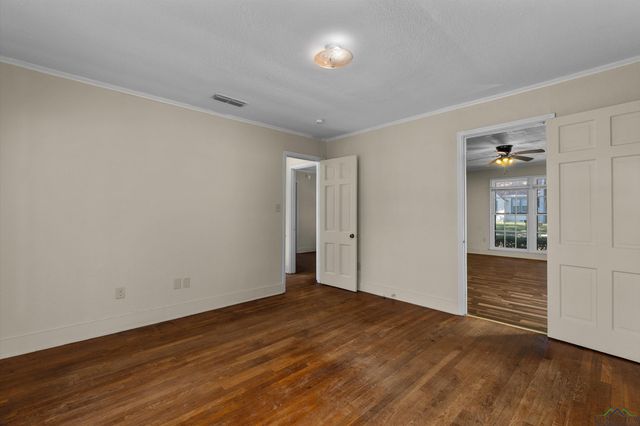 506 Nathan Street, Marshall, TX 75670