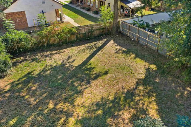 506 Nathan Street, Marshall, TX 75670