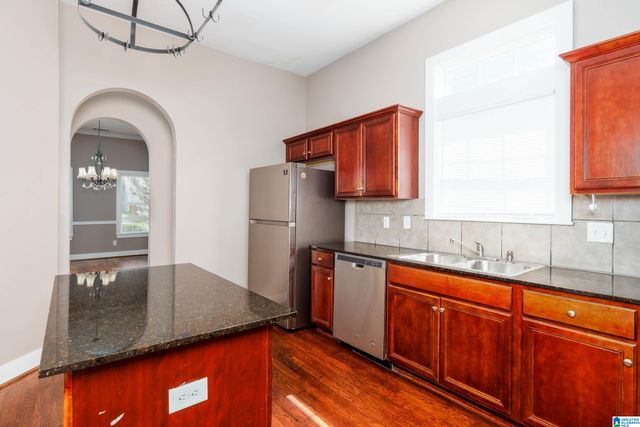 5439 CAMELLIA LANE, Trussville, AL 35173