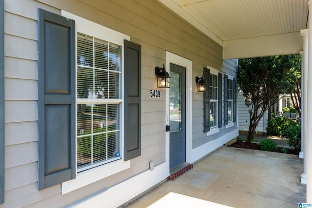 5439 CAMELLIA LANE, Trussville, AL 35173