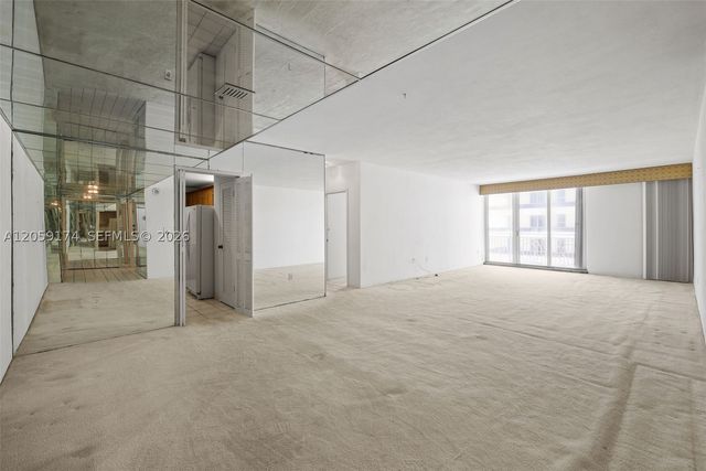 5825 Collins Ave 12H, Miami Beach, FL 33140