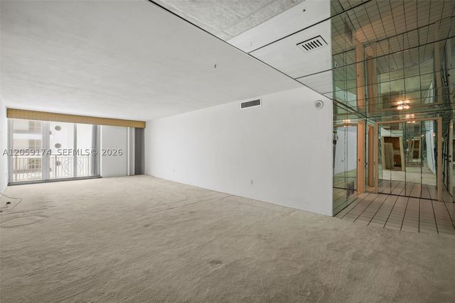5825 Collins Ave 12H, Miami Beach, FL 33140