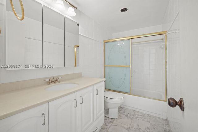 5825 Collins Ave 12H, Miami Beach, FL 33140