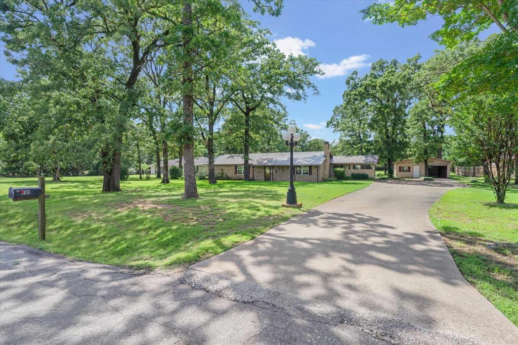 180 Vz County Road 4202, Canton, TX 75103
