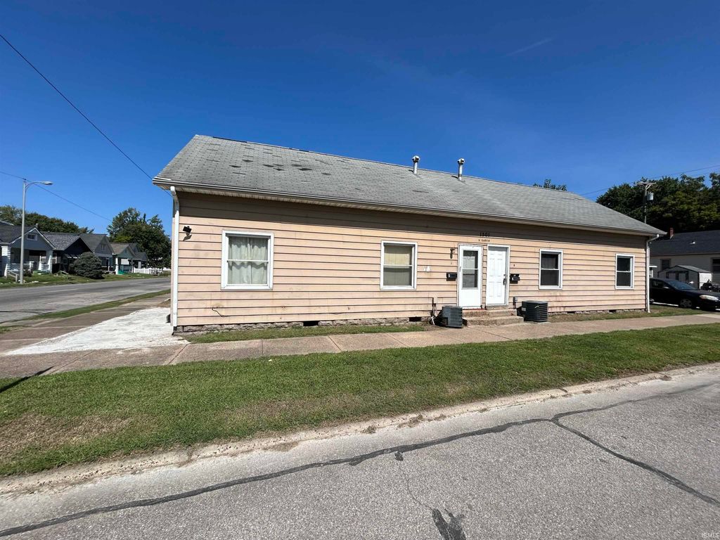 1301 N Garvin Street, Evansville, IN 47711