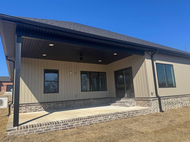 30 Echohawk, Cabot, AR 72023