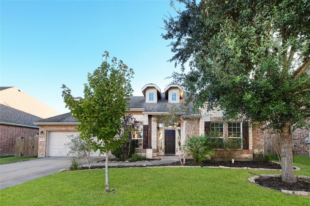 1124 Haye Road, Friendswood, TX 77546
