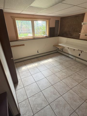 613 23RD AVE NW, Minot, ND 58703