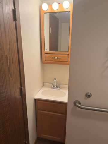 613 23RD AVE NW, Minot, ND 58703