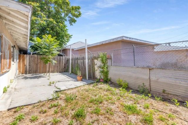 146 W 81st Street, Los Angeles, CA 90003