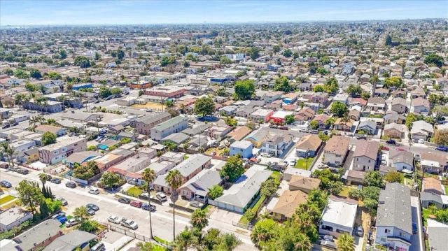 146 W 81st Street, Los Angeles, CA 90003