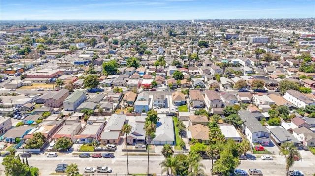 146 W 81st Street, Los Angeles, CA 90003