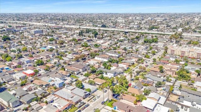 146 W 81st Street, Los Angeles, CA 90003
