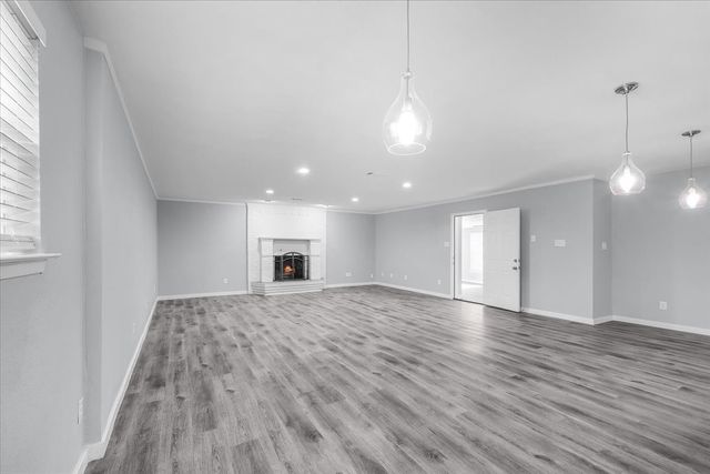 705 NW Hillery Street, Burleson, TX 76028