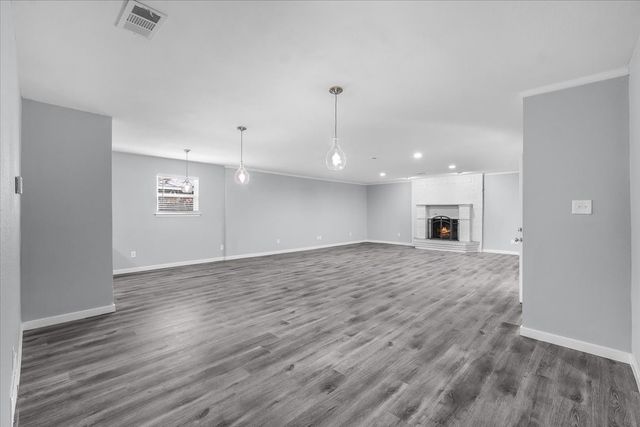 705 NW Hillery Street, Burleson, TX 76028