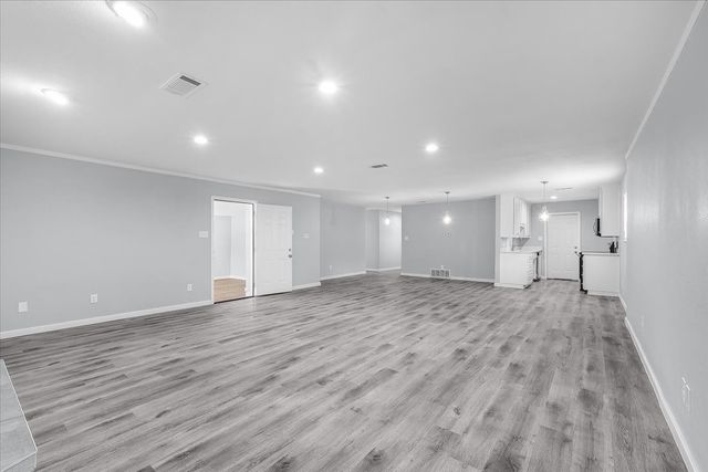 705 NW Hillery Street, Burleson, TX 76028