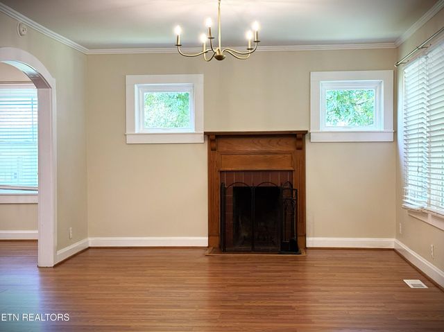 710 Rickman Rd, Livingston, TN 38570