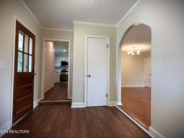 710 Rickman Rd, Livingston, TN 38570
