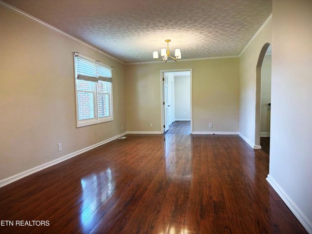 710 Rickman Rd, Livingston, TN 38570