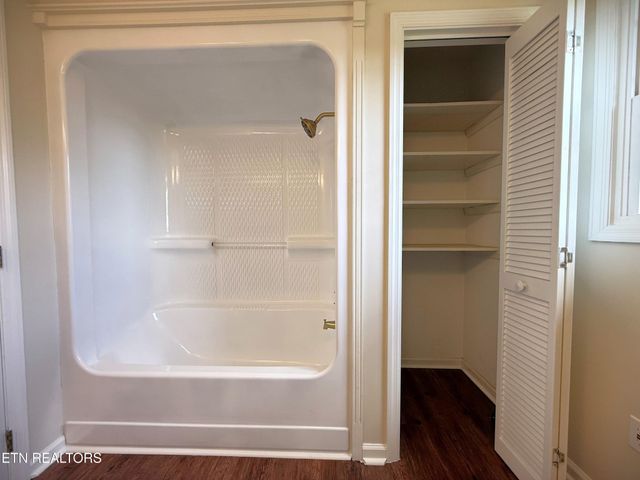 710 Rickman Rd, Livingston, TN 38570