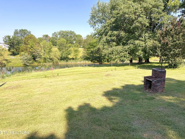 710 Rickman Rd, Livingston, TN 38570
