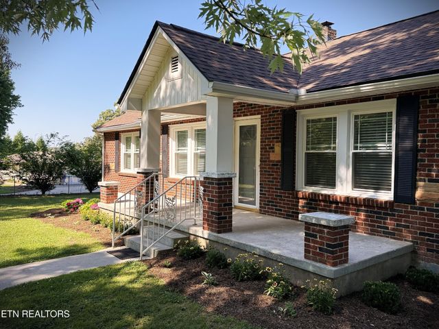 710 Rickman Rd, Livingston, TN 38570