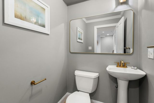 334 Beacon Street B, Somerville, MA 02143