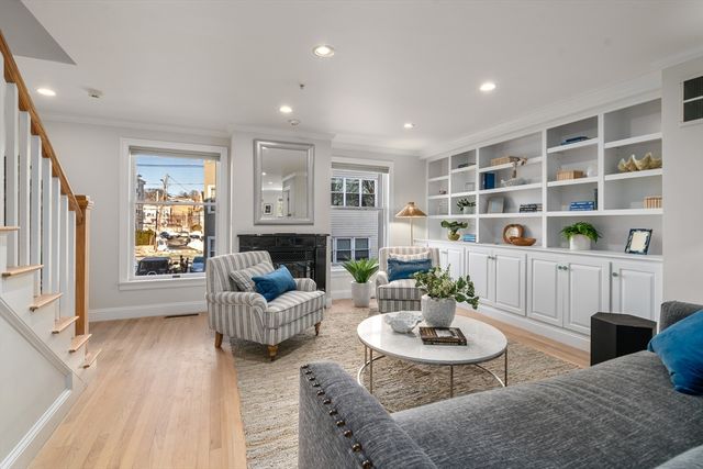 334 Beacon Street B, Somerville, MA 02143