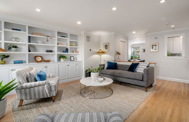 334 Beacon Street B, Somerville, MA 02143