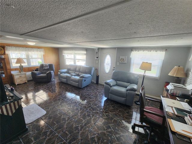 130 CAPRI DRIVE, Palmetto, FL 34221