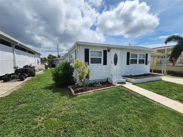 130 CAPRI DRIVE, Palmetto, FL 34221