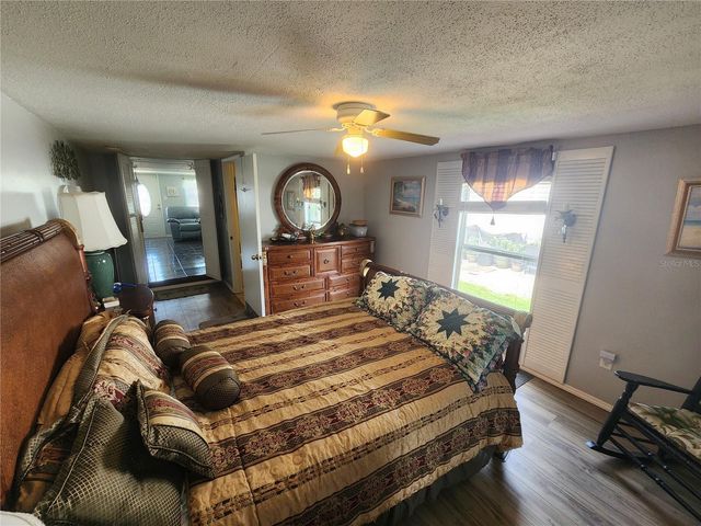 130 CAPRI DRIVE, Palmetto, FL 34221