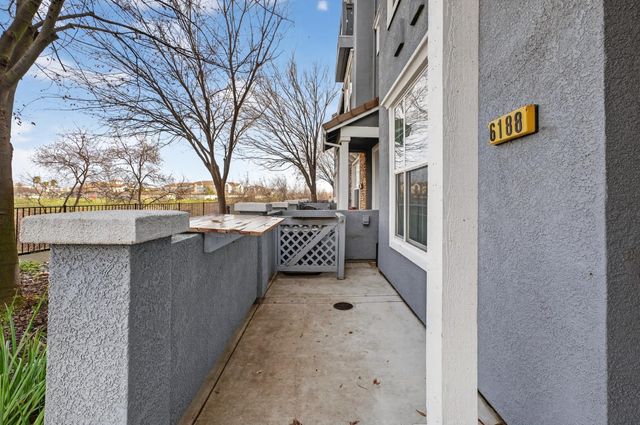 6188 Lonetree Blvd, Rocklin, CA 95765