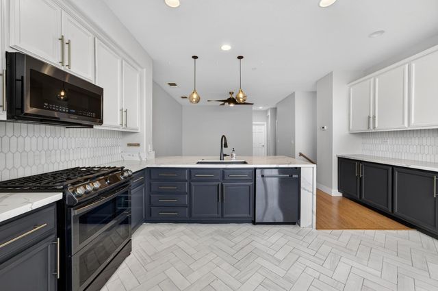 6188 Lonetree Blvd, Rocklin, CA 95765