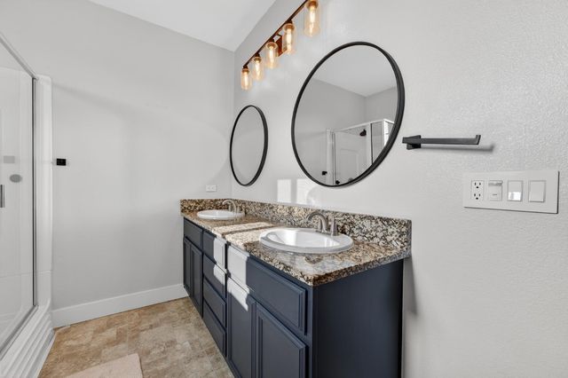 6188 Lonetree Blvd, Rocklin, CA 95765