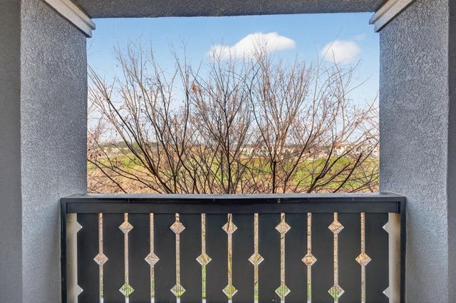 6188 Lonetree Blvd, Rocklin, CA 95765