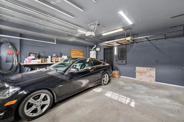 6188 Lonetree Blvd, Rocklin, CA 95765