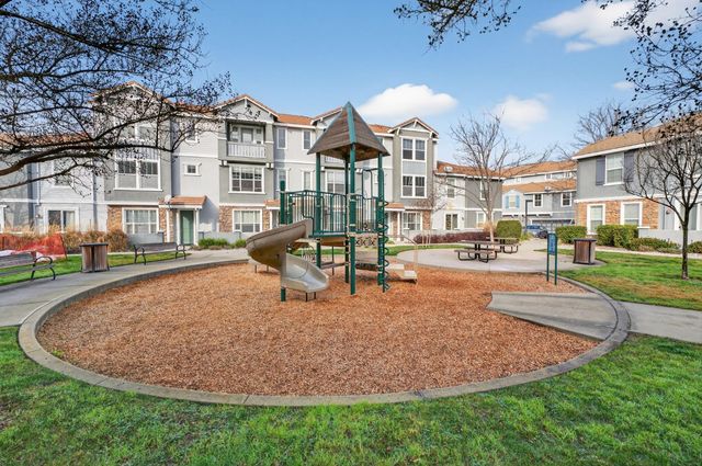 6188 Lonetree Blvd, Rocklin, CA 95765