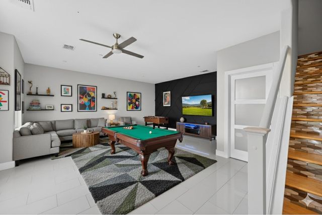 6188 Lonetree Blvd, Rocklin, CA 95765