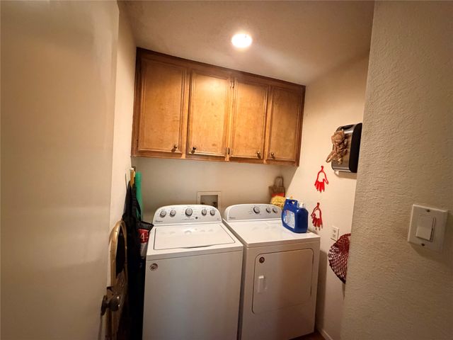 2218 Winter Sunday Way, Arlington, TX 76012