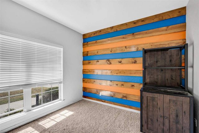 3716 NE Richmond St, Lawton, OK 73507