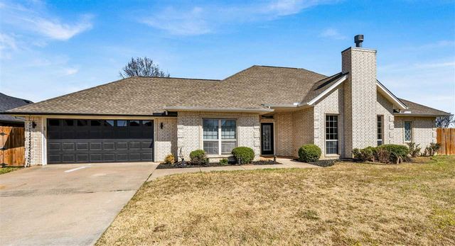 3716 NE Richmond St, Lawton, OK 73507