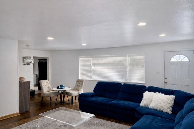 1244 Balmoral Avenue, Calumet City, IL 60409