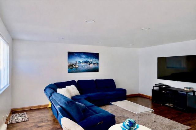 1244 Balmoral Avenue, Calumet City, IL 60409