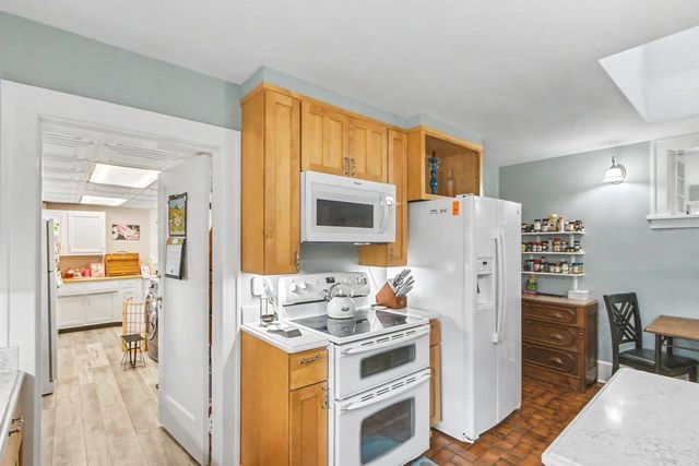 319 W Franklin Street, Portage, WI 53901