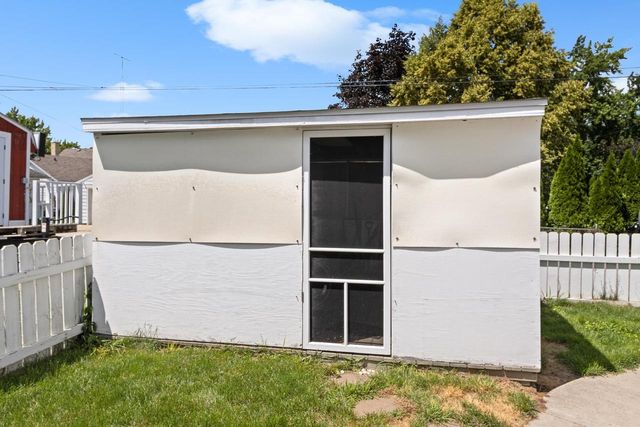 319 W Franklin Street, Portage, WI 53901