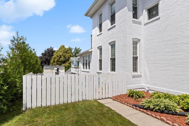 319 W Franklin Street, Portage, WI 53901