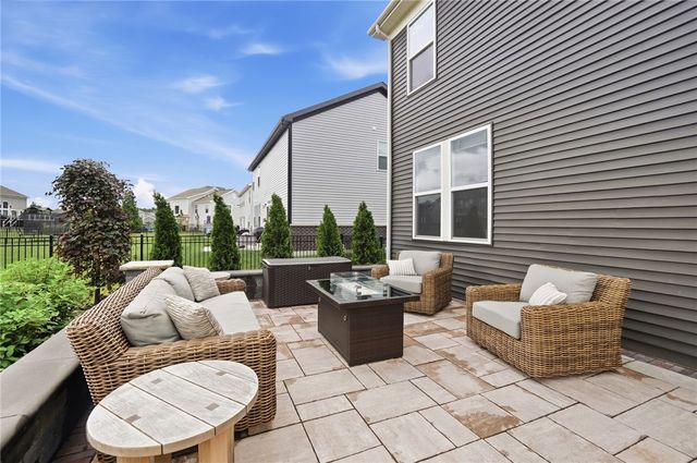 1986 Cleopatra Drive, Franklin, OH 45005